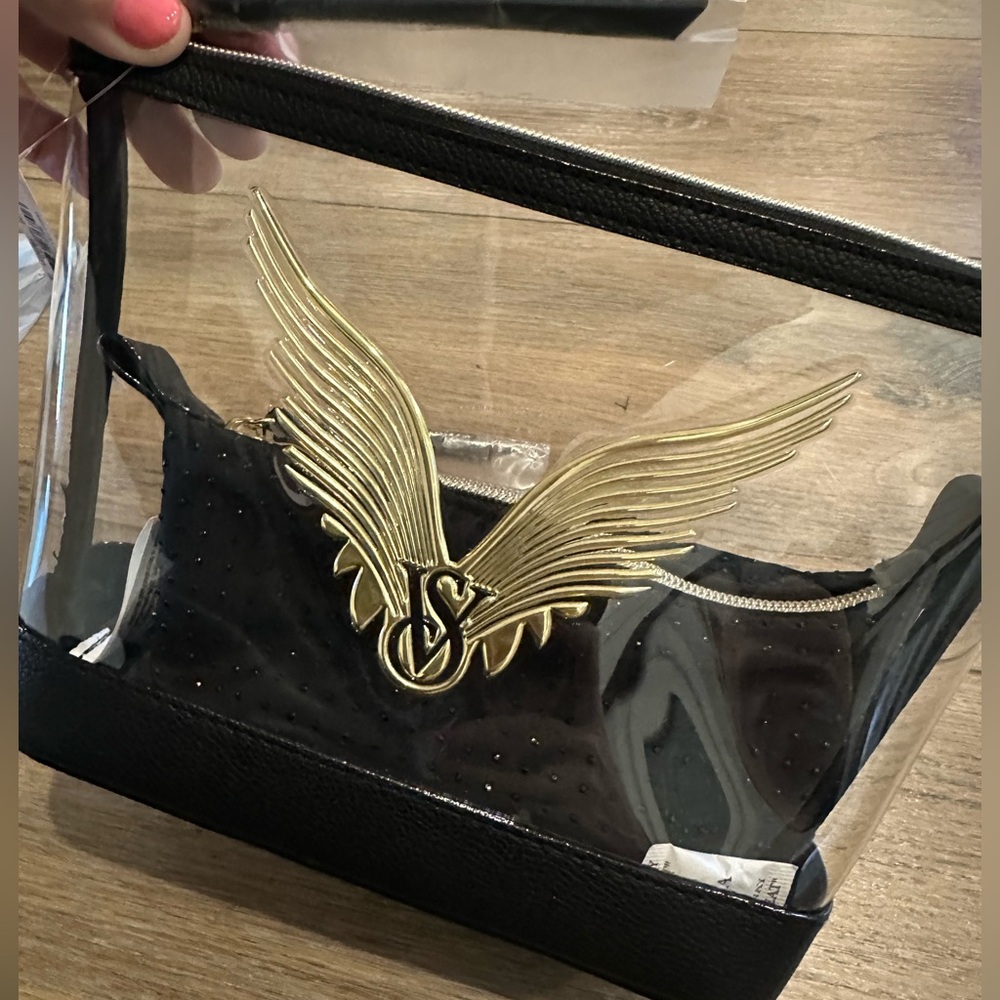 NWT Two-Piece Victoria’s Secret Cosmetic Bags, Gold, Black & Sparkle!